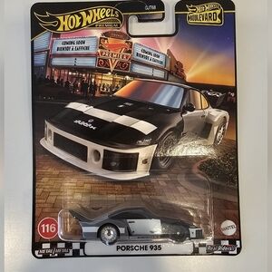 HOT WHEELS BOULEVARD 116 PORSCHE 935